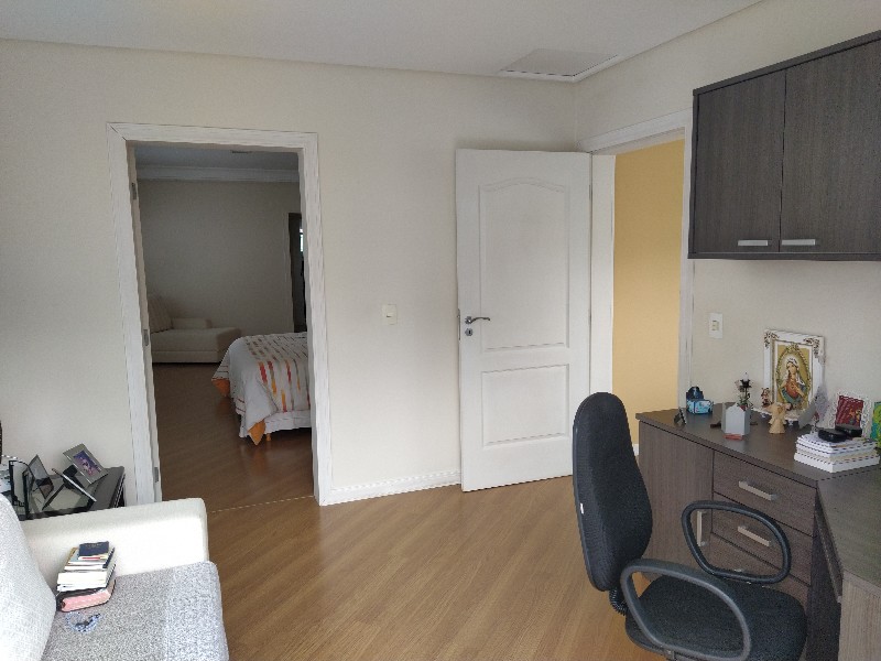 Casa à venda em Santa Felicidade, Curitiba — MAFI ADMINISTRADORA DE IMOVEIS LTDA