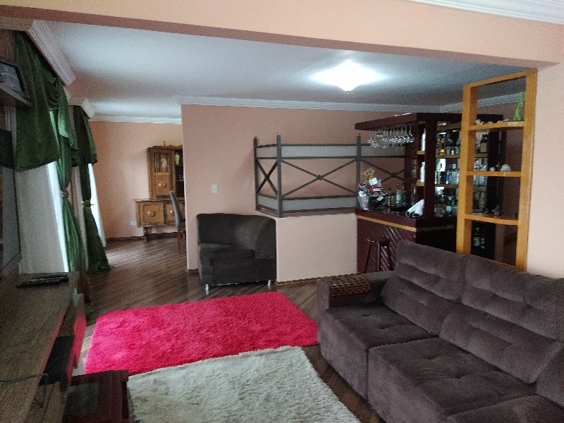 Comercial à venda em Fazendinha, Curitiba — GOMES CONSULTOR IMOBILIARIO LTDA.